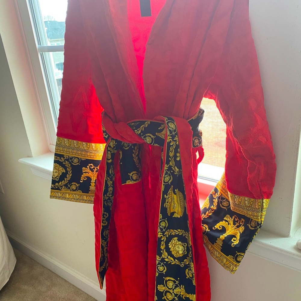 Versace Red Baroque Bath robe (M)